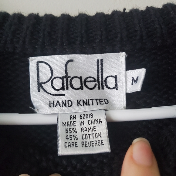 Rafella Vintage Handknitted Christmas Bear Sweater Size Medium - Picture 6 of 10